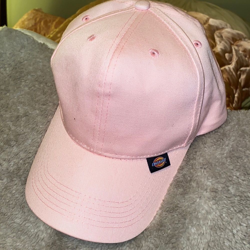 NWOT! 🌸HP🌸Dickies Pink Baseball Hat!